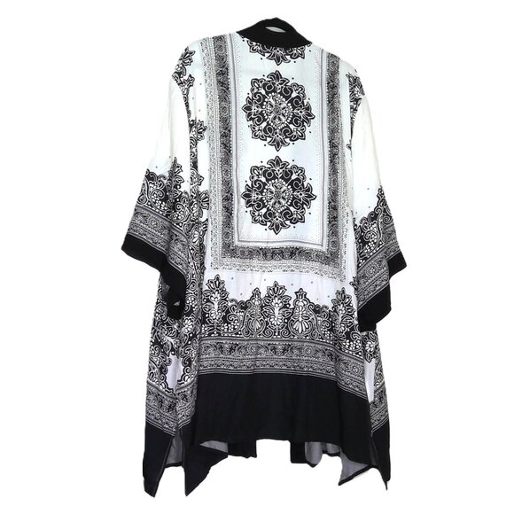 New Catherines Kimono Paisley Floral Black & White 3/4 Sleeve NWT Plus Sz 5X - Picture 2 of 7